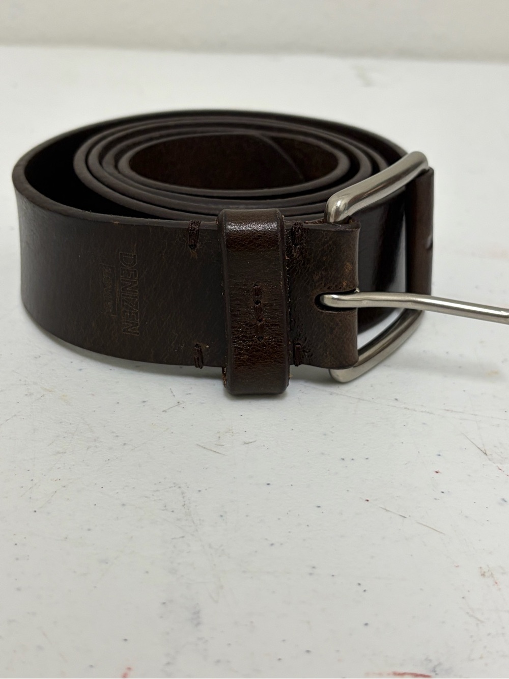 Denizen from Levi's Dark Brown Leather Men's Belt with Silver Roller Buckle